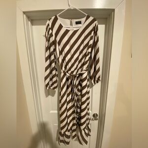Chic Brown & White Striped Midi Dress – Perfect for Any Occassion